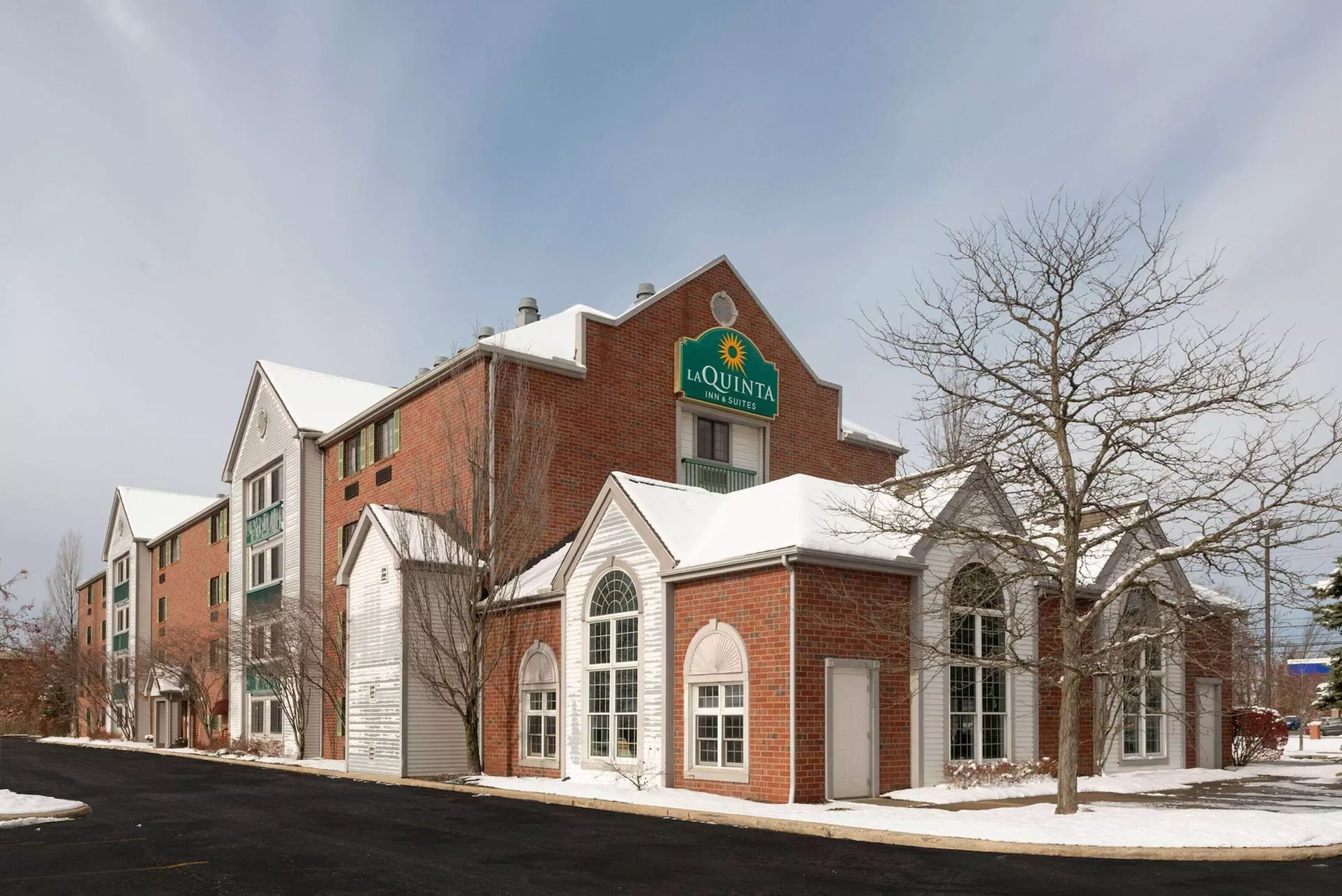 La Quinta Inn & Suites by Wyndham Cleveland Macedonia - Primary Image