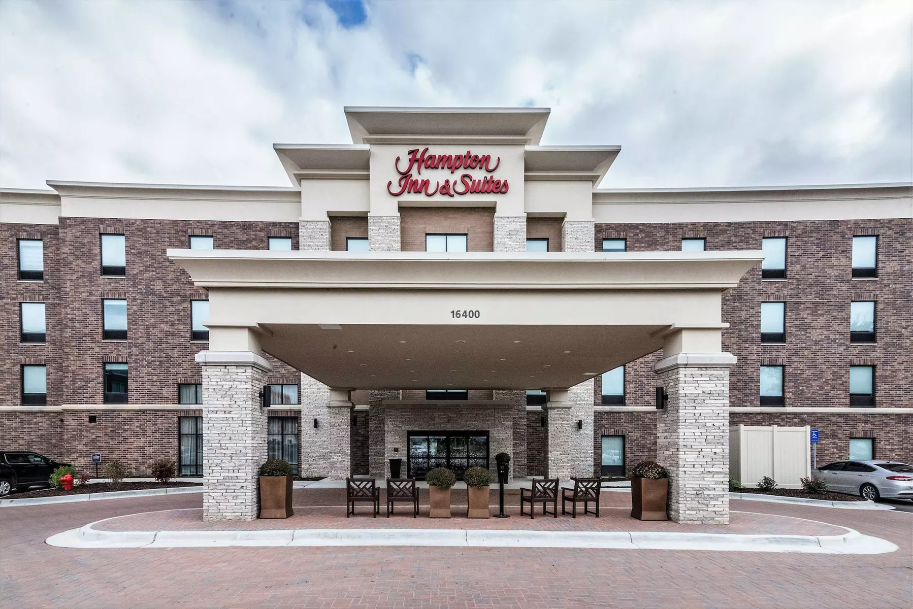 Hampton Inn & Suites Allen Park - Primary Image