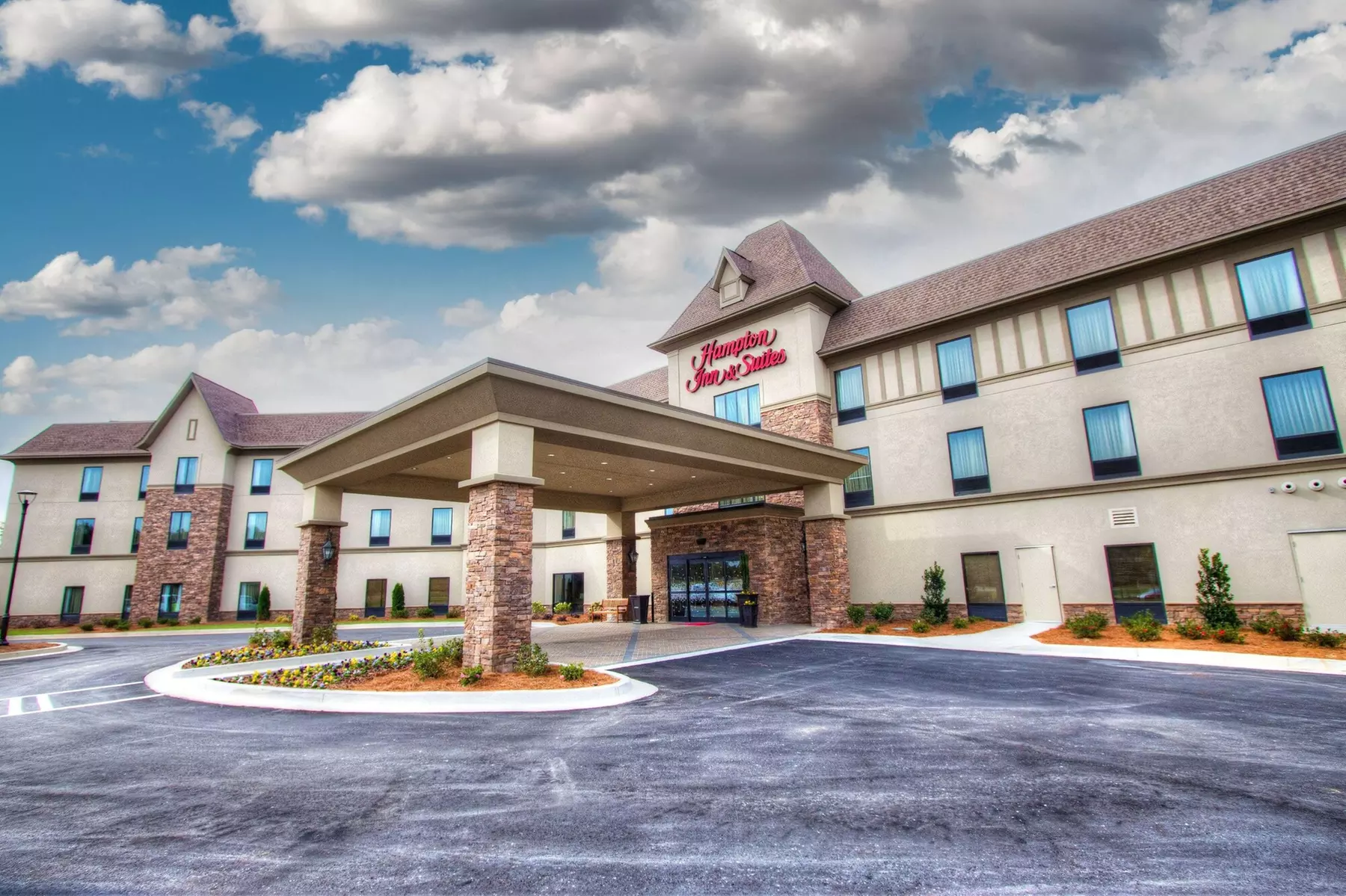 Hampton Inn & Suites Braselton - Primary Image