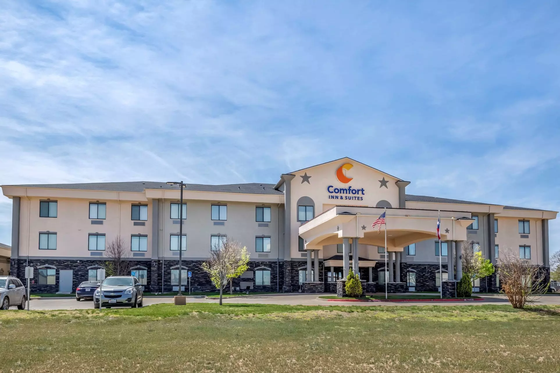 Comfort Inn & Suites - Primary Image