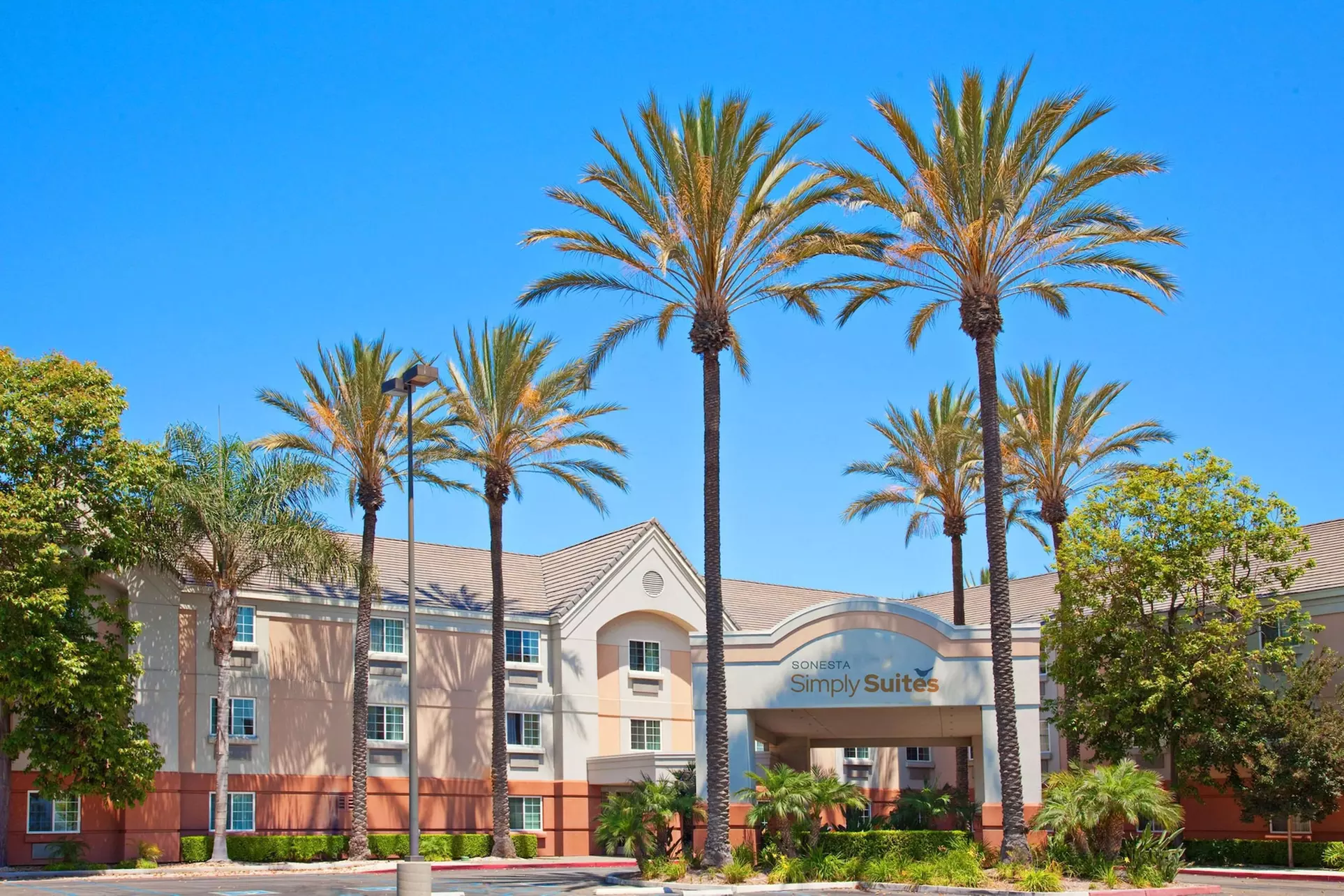 Sonesta Simply Suites Orange County Airport - Primary Image