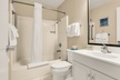 Scottish Fairway Inn - Second Medium