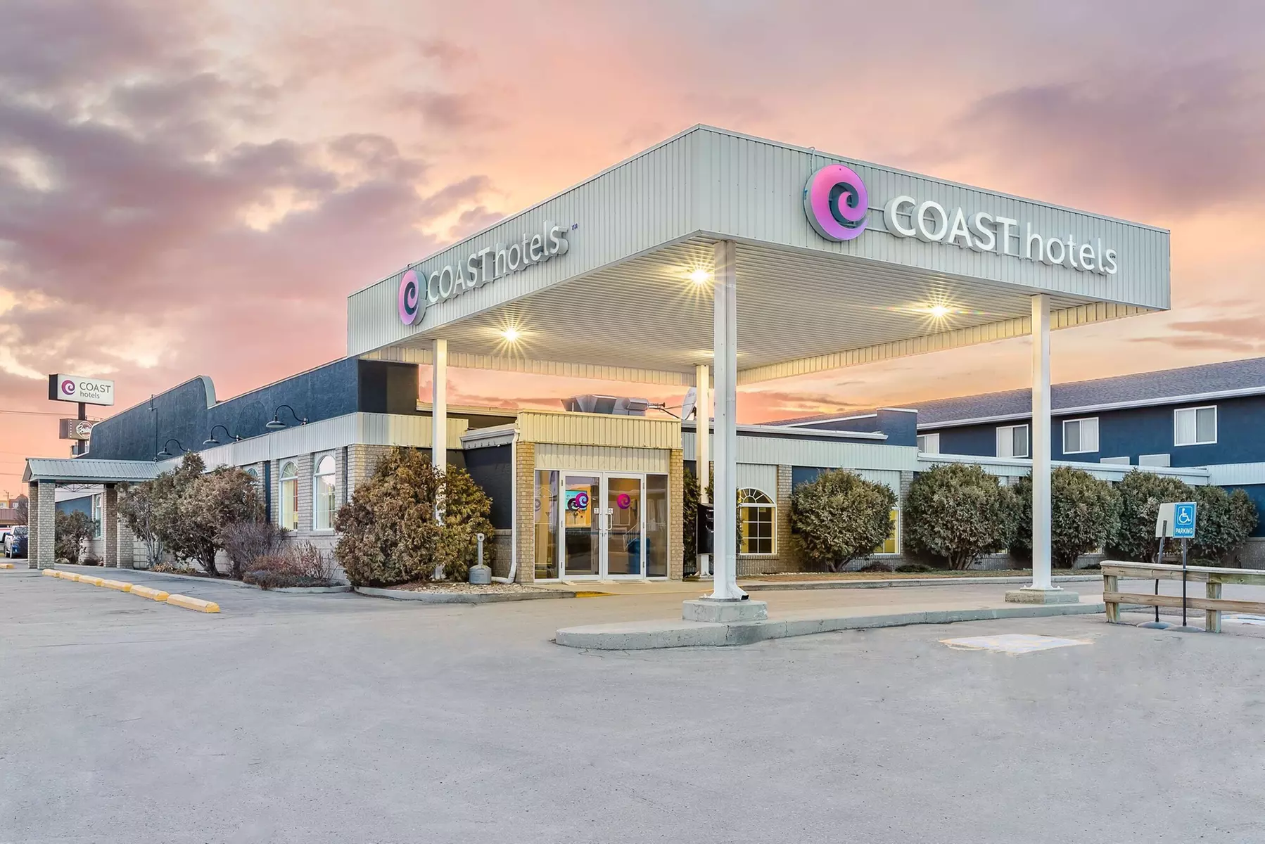 Coast Swift Current Hotel - Primary Image