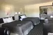 Days Inn by Wyndham St Clairsville - Second Medium