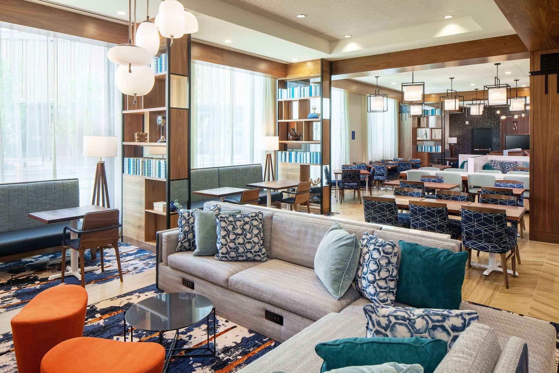 Hampton Inn Boston Seaport District
