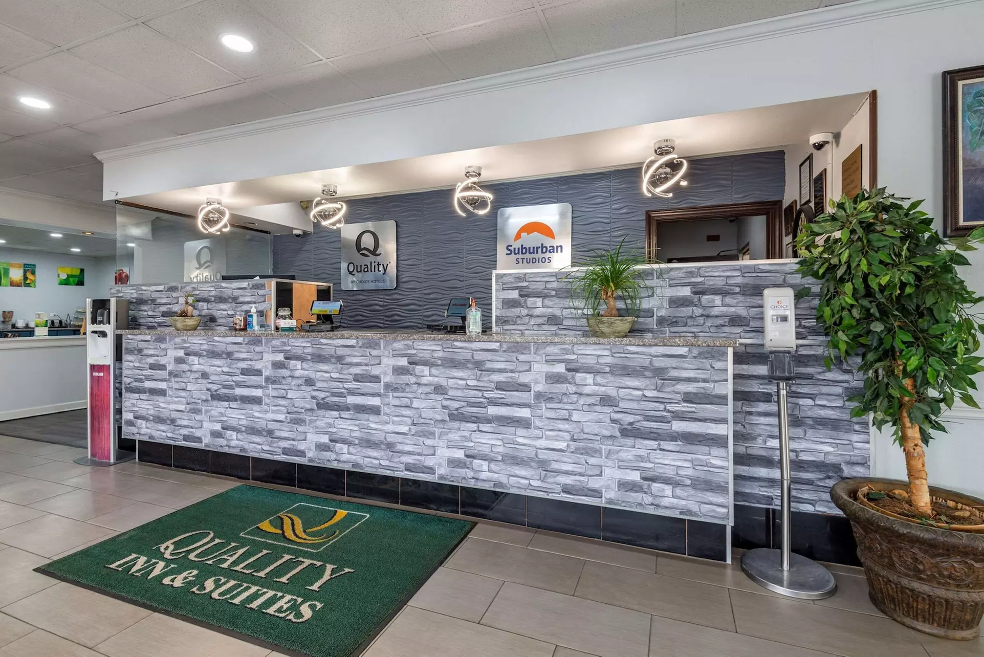 Quality Inn - Primary Image