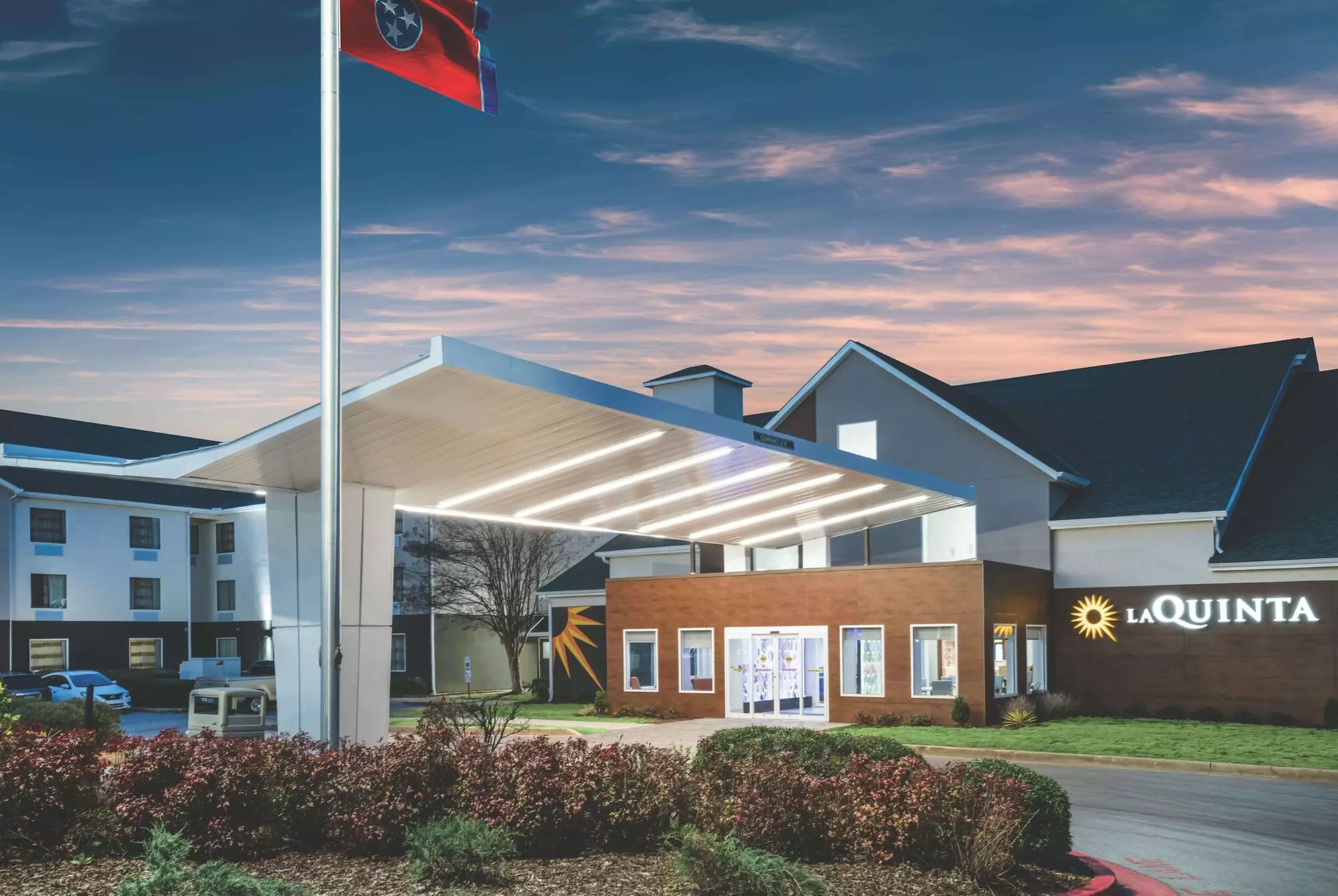 La Quinta Inn & Suites by Wyndham Chattanooga-Hamilton Place - Primary Image