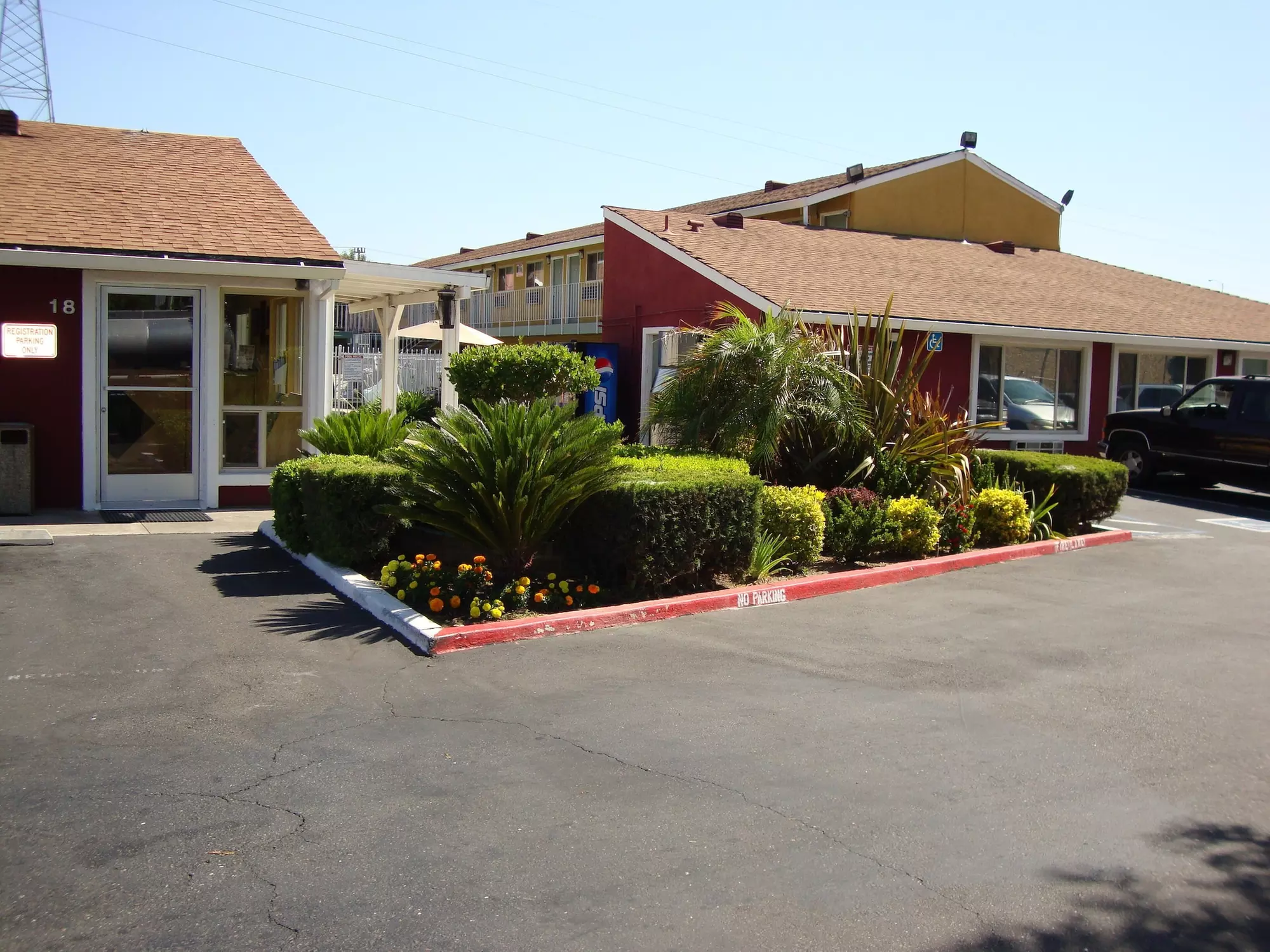 Oasis Inn Sacramento - Elk Grove - Primary Image