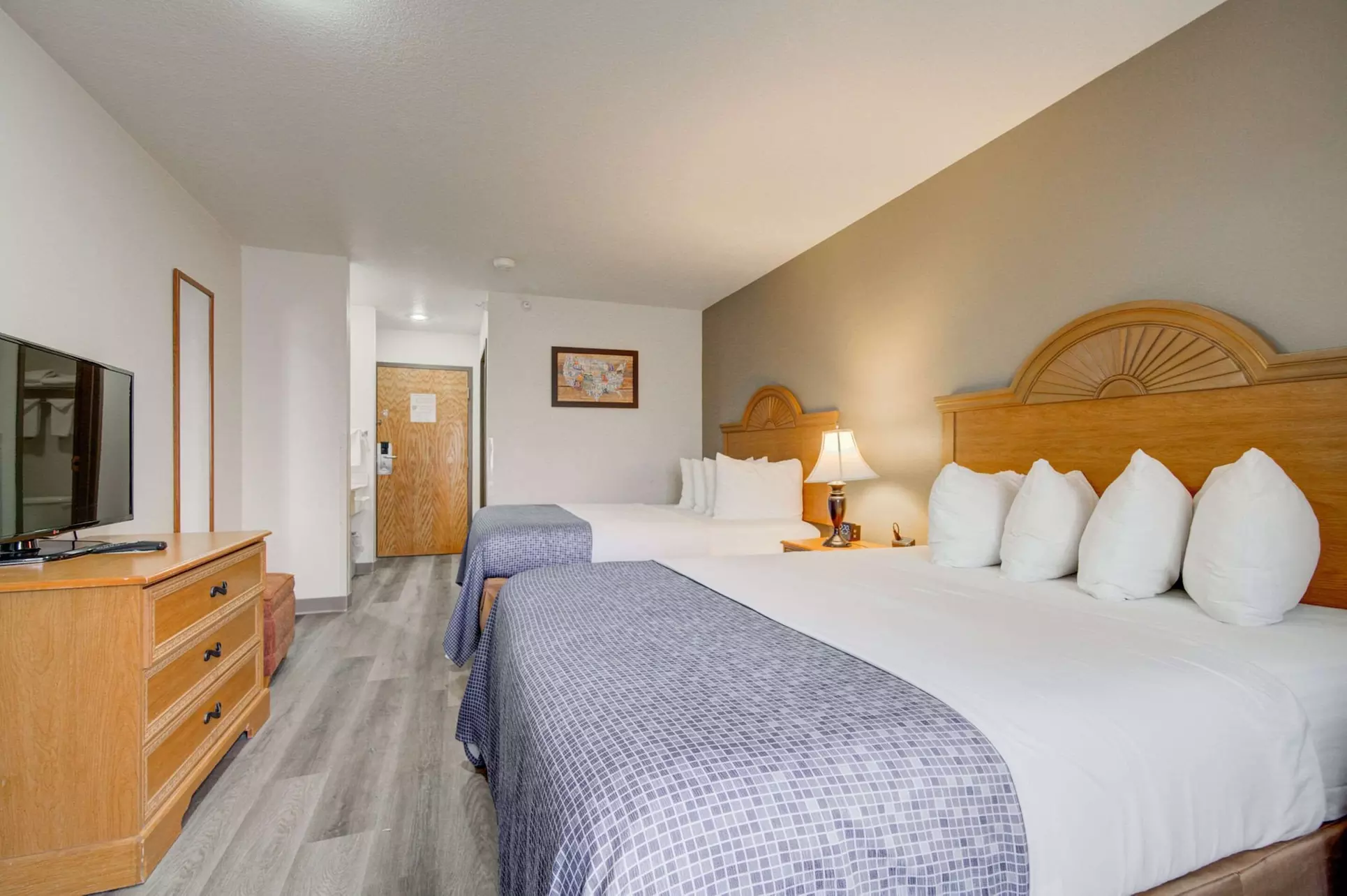 Econo Lodge Livingston Gateway to Yellowstone - Primary Image