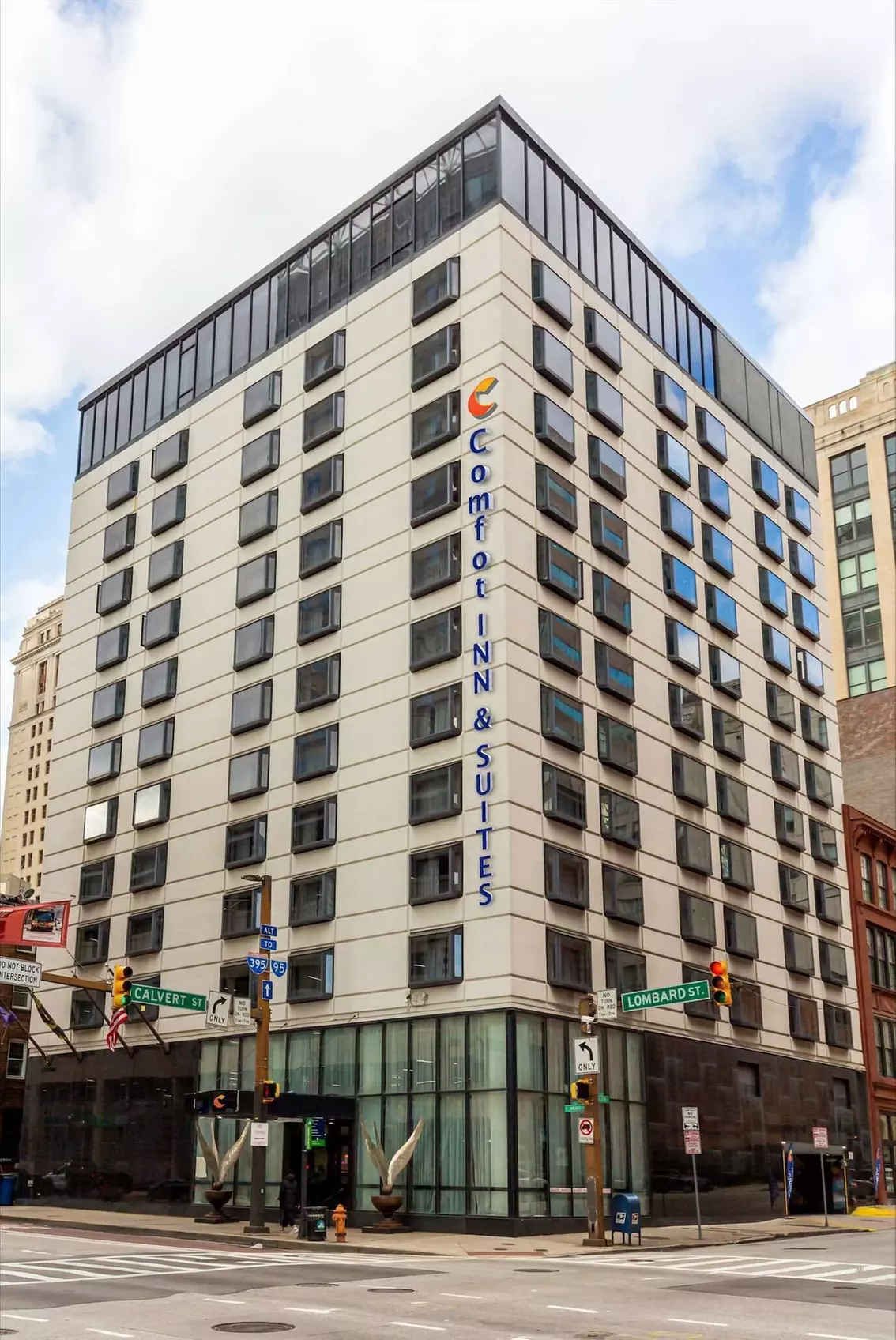 Comfort Inn & Suites Baltimore Inner Harbor - Primary Image
