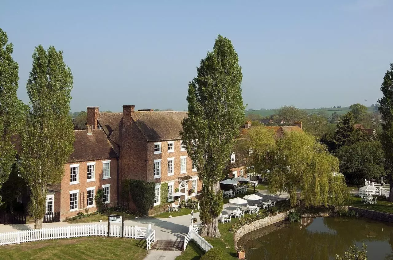 Corse Lawn House Hotel - Primary Image