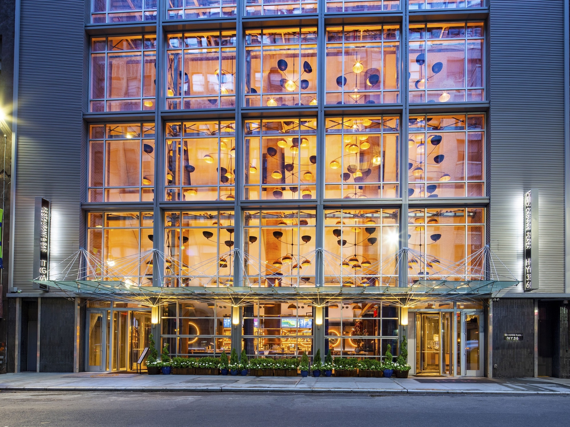 Crowne Plaza HY36 Midtown Manhattan by IHG