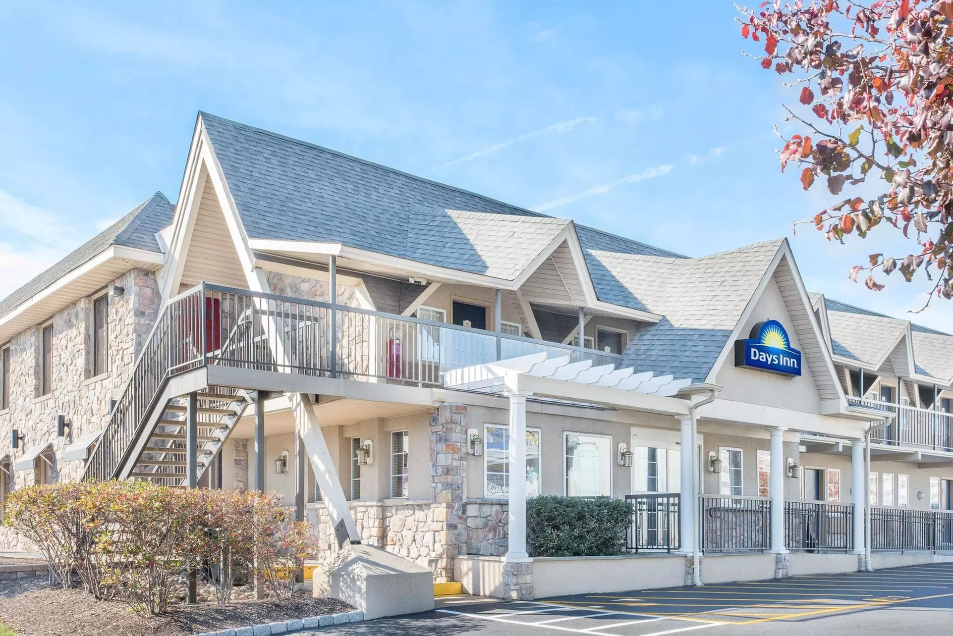 Days Inn by Wyndham Springfield/Phil.Intl Airport - Primary Image