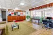 Econo Lodge - Second Medium