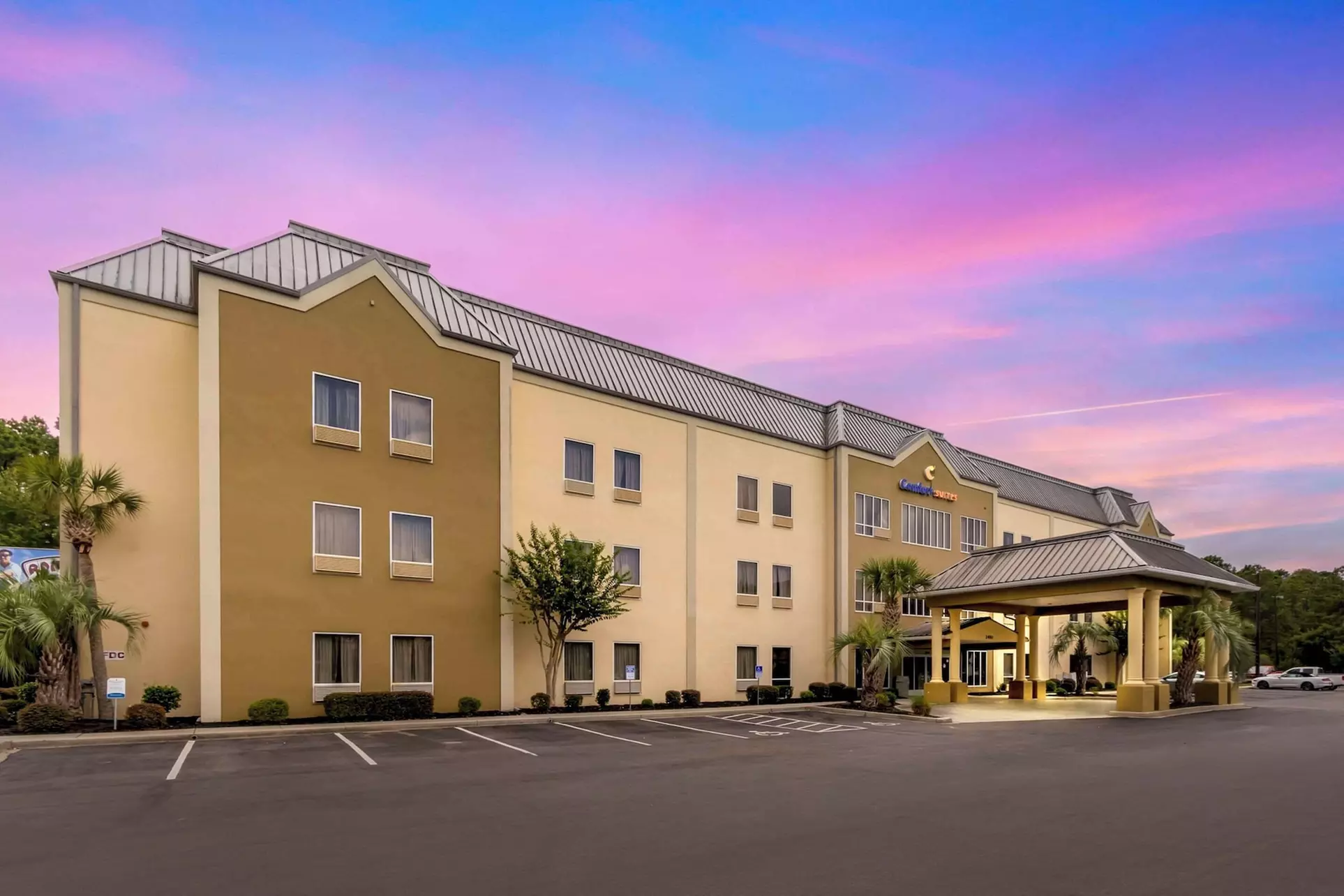 Comfort Suites - Primary Image