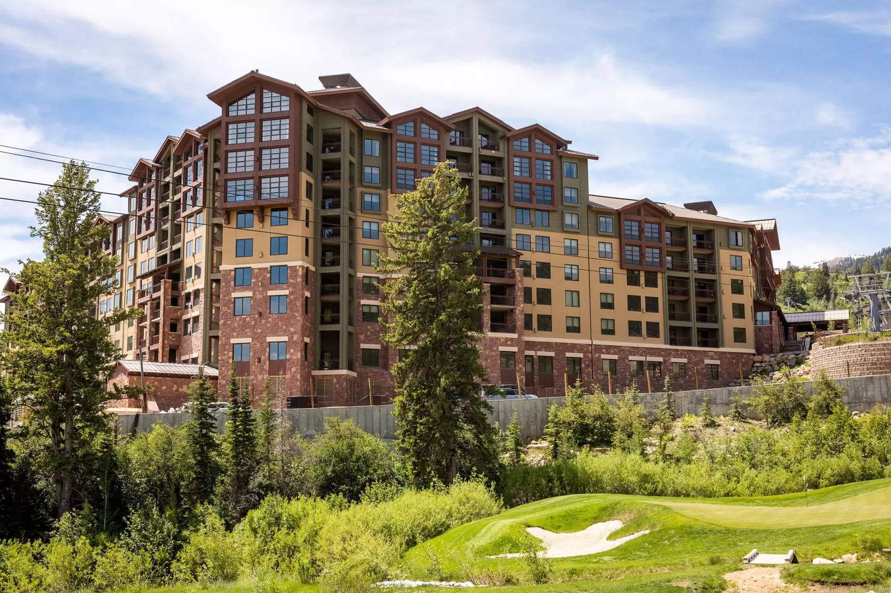 Grand Summit Hotel - Canyons Village, a RockResort - Primary Image