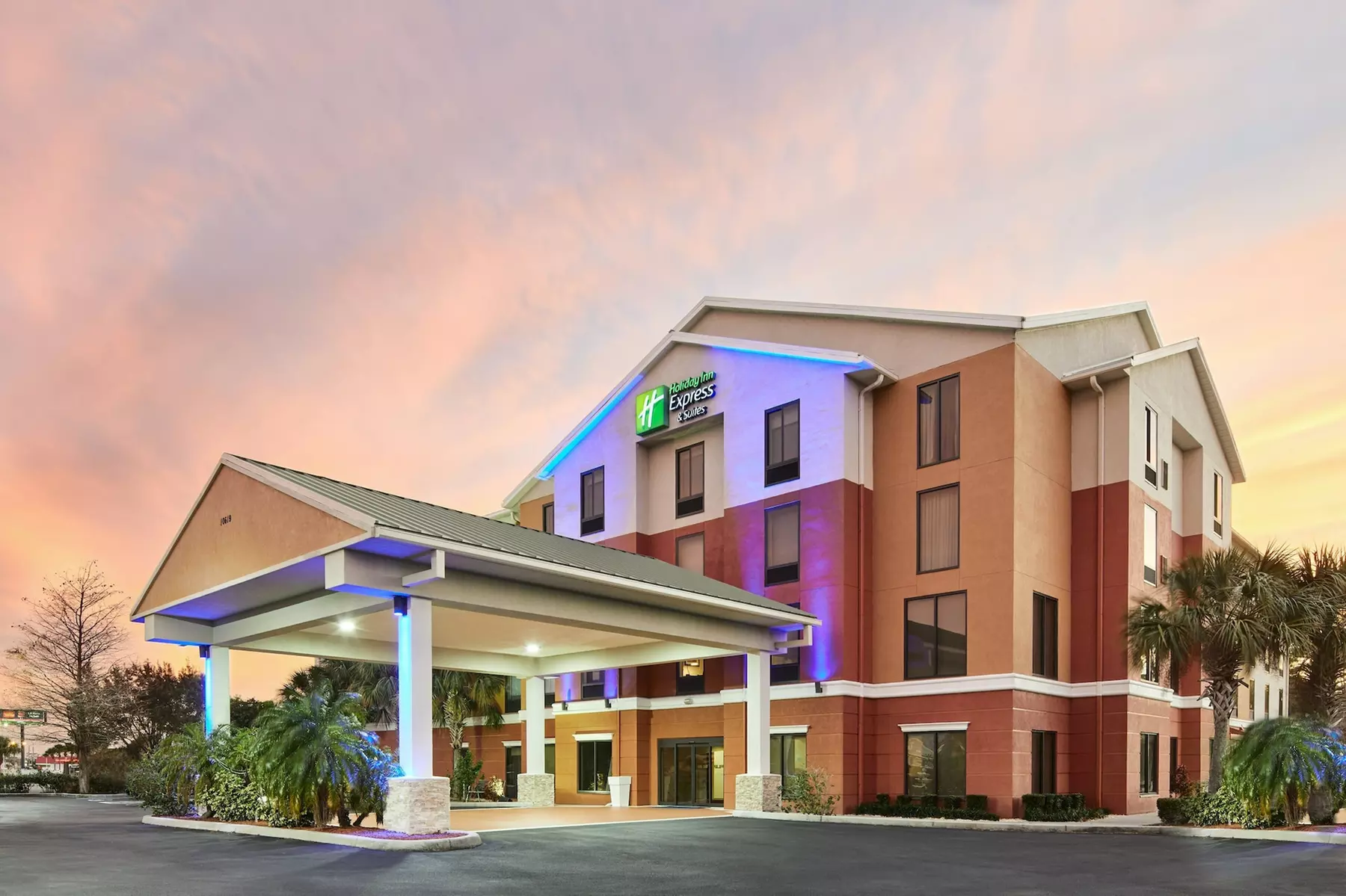Holiday Inn Express Hotel & Suites Port Richey by IHG - Primary Image