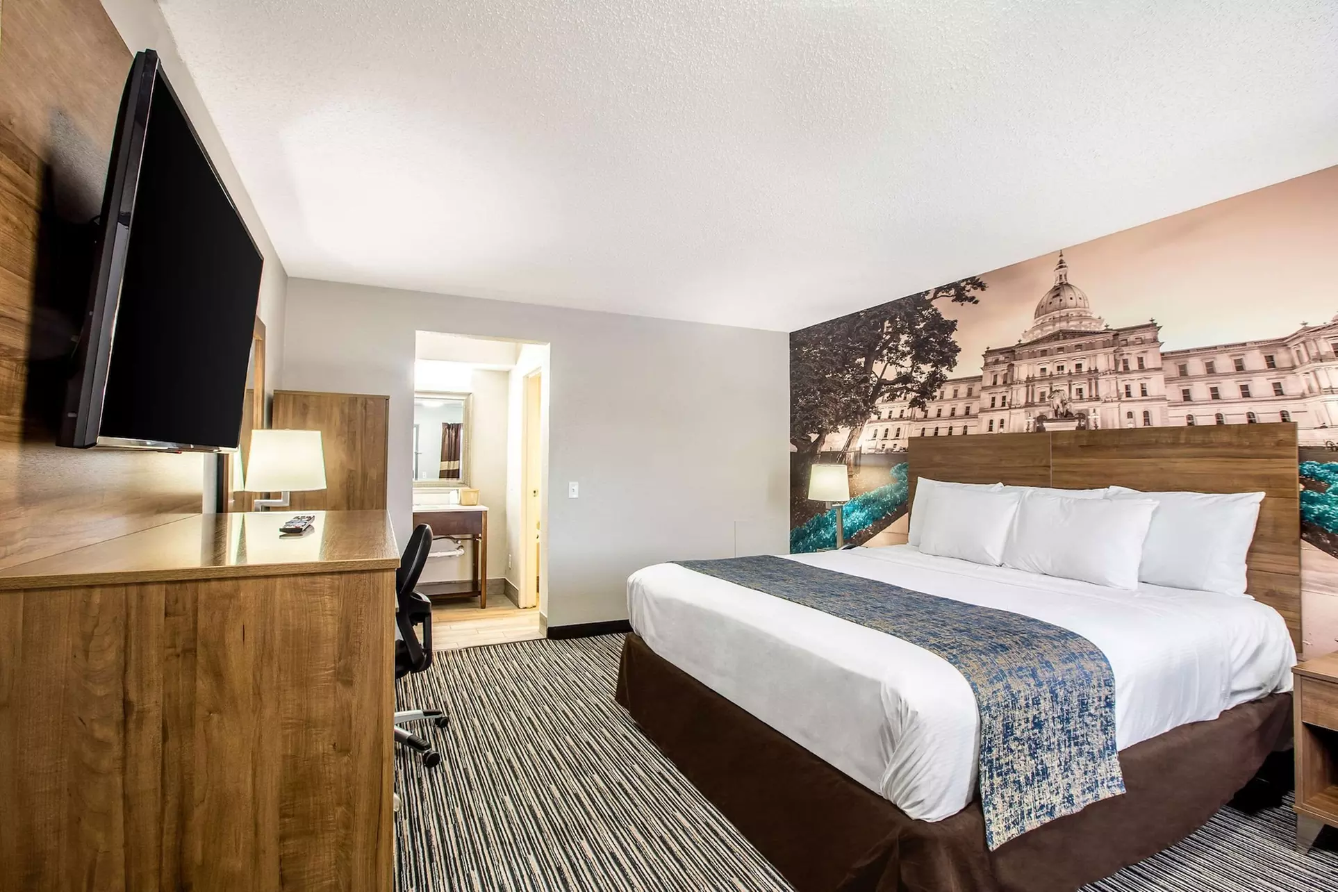 Clarion Pointe East Lansing University Area - Primary Image