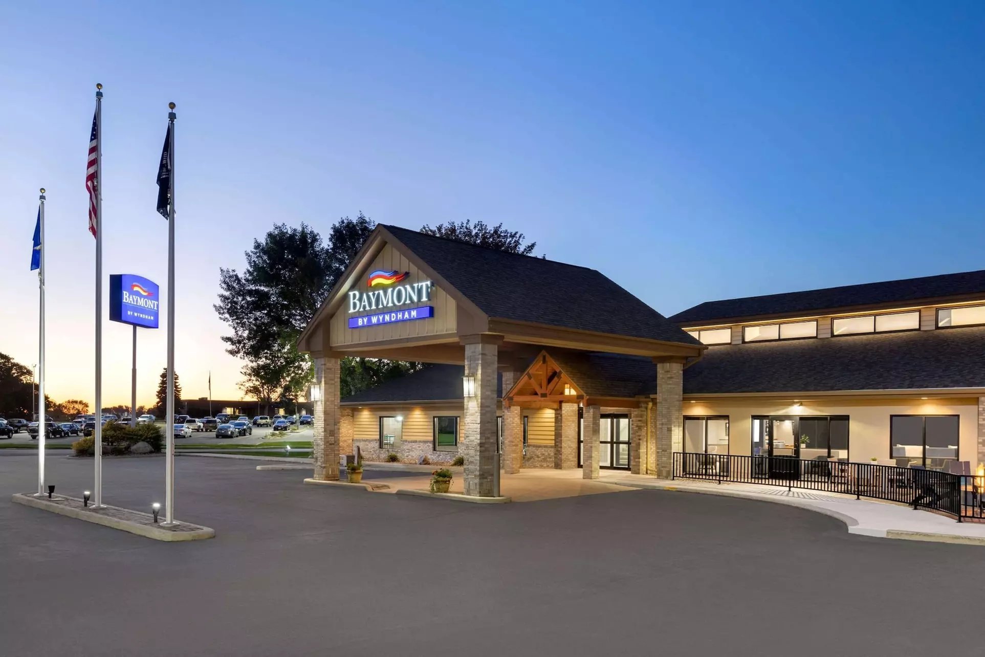 Baymont by Wyndham Owatonna - Primary Image