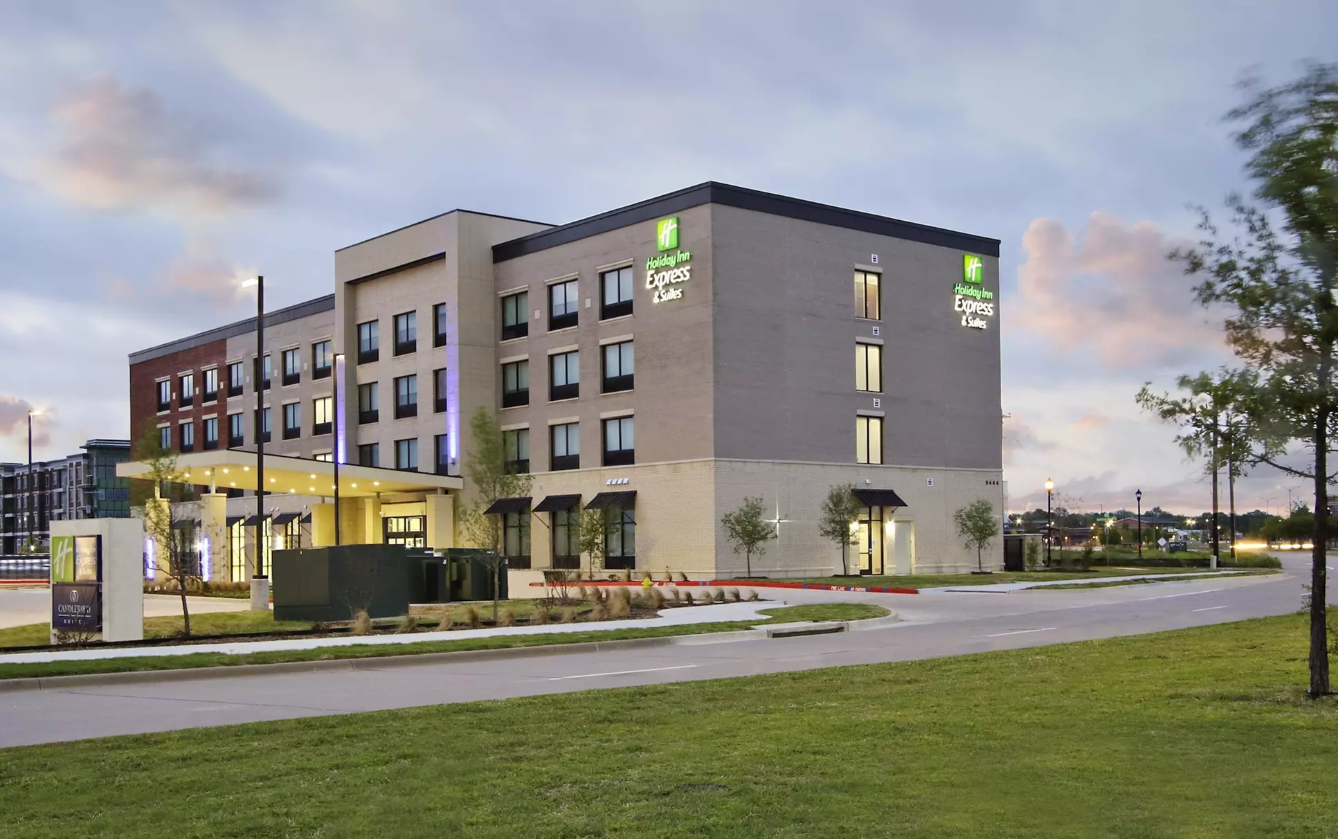 Holiday Inn Express & Suites Dallas-Frisco NW Toyota Stdm by IHG - Primary Image