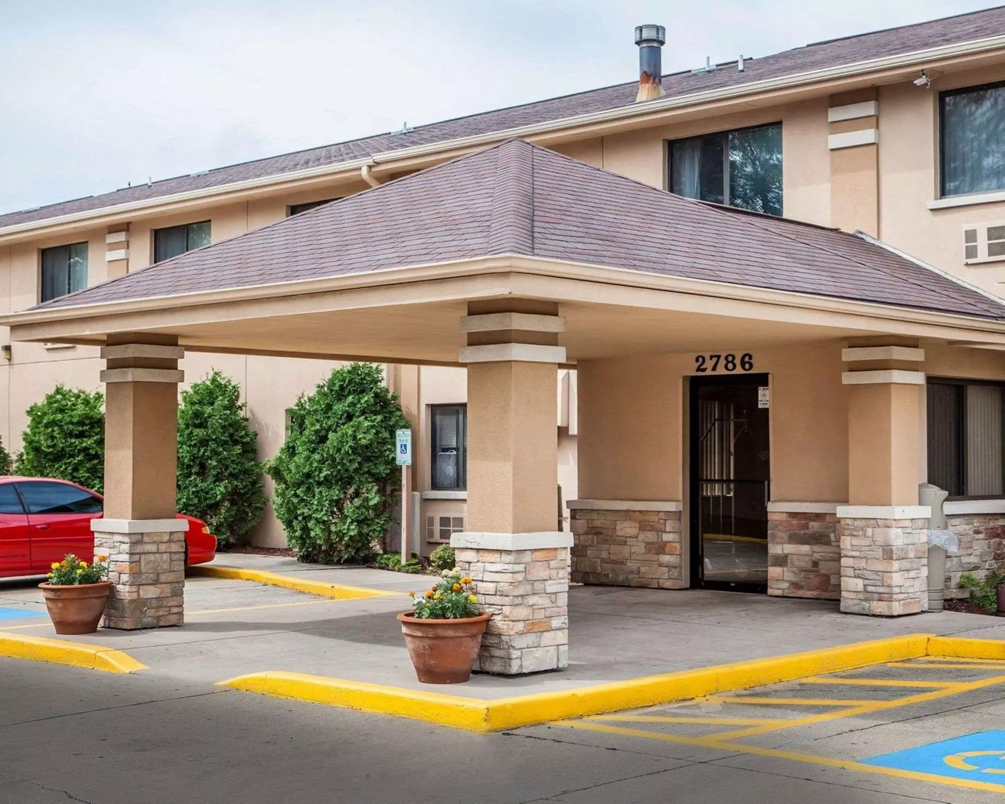 Quality Inn - Primary Image