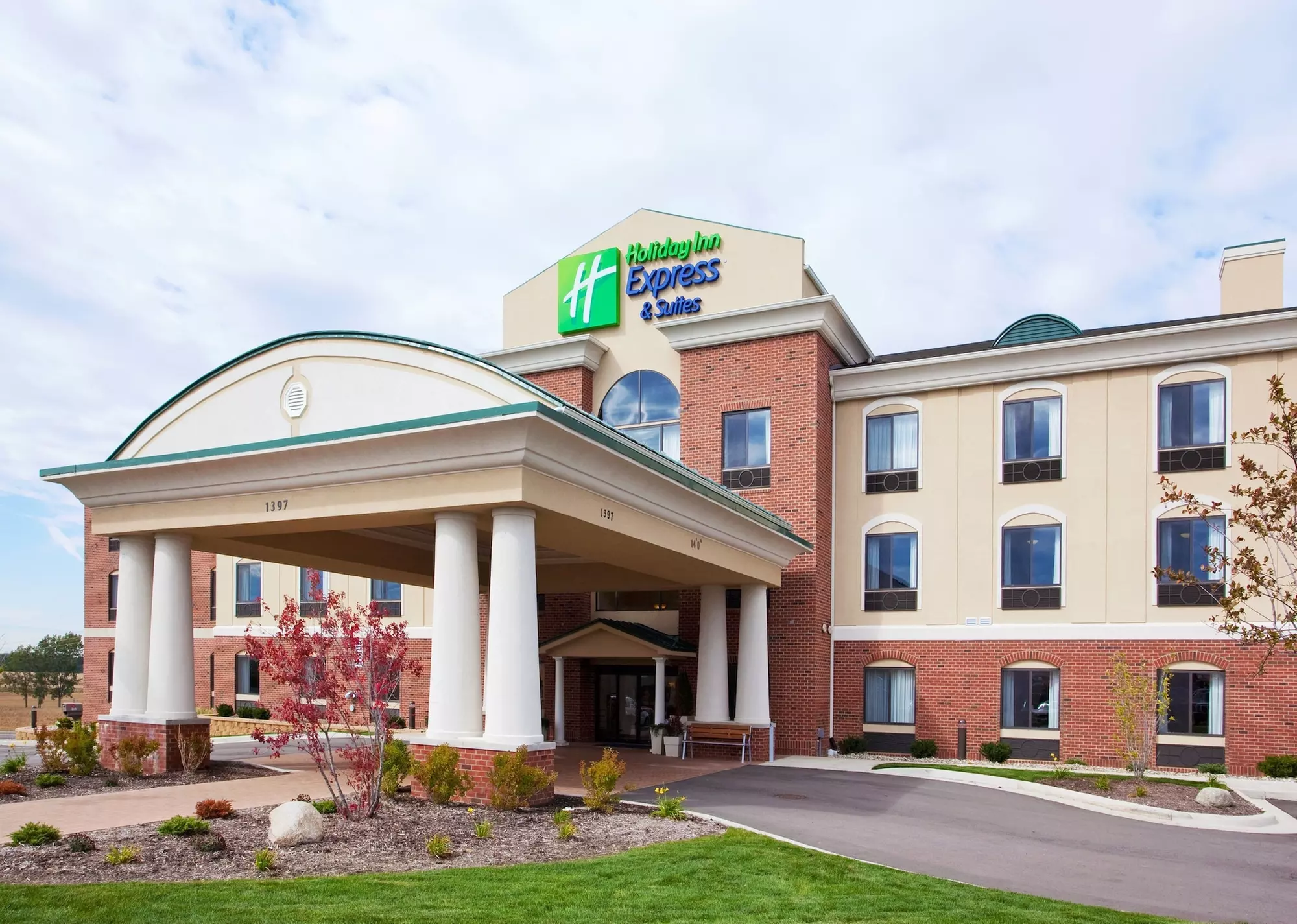 Holiday Inn Express & Suites Howell by IHG - Primary Image