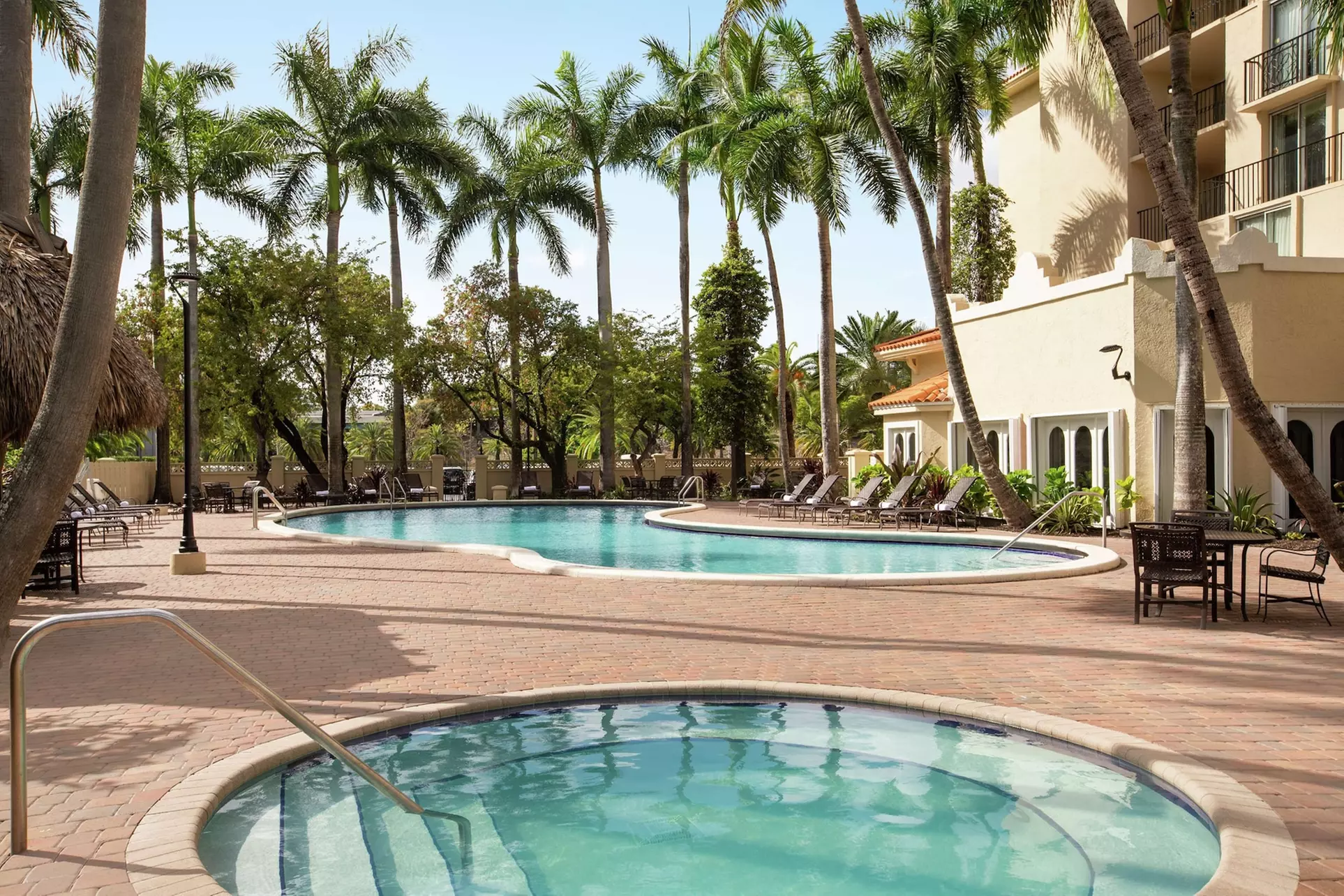Embassy Suites by Hilton Miami International Airport - Primary Image