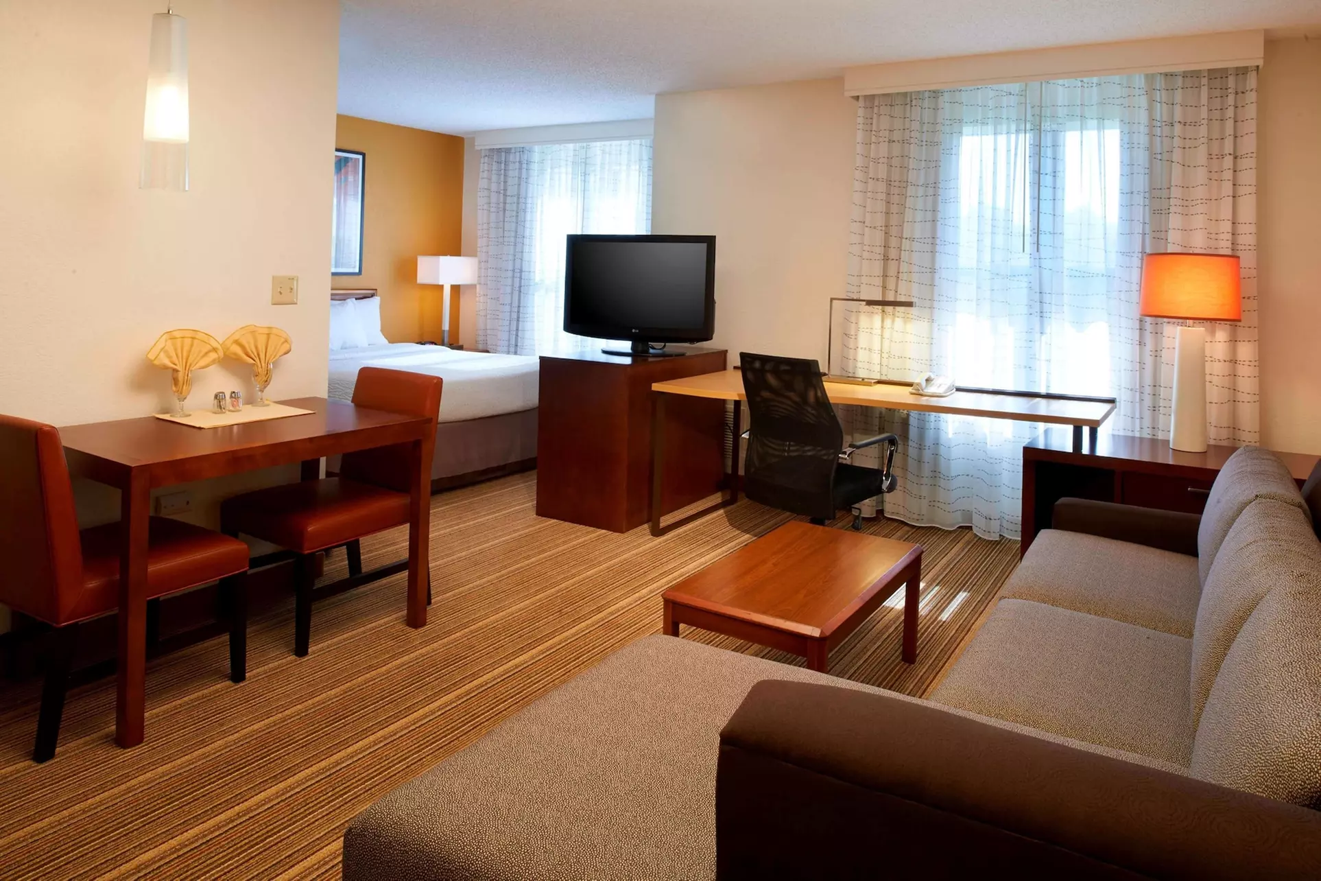 Sonesta ES Suites Chicago Waukegan Gurnee - Primary Image