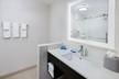 Holiday Inn Express & Suites Sugar Land SE - Missouri City by IHG - Second Medium