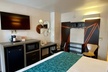 Howard Johnson by Wyndham Lake George - Second Medium
