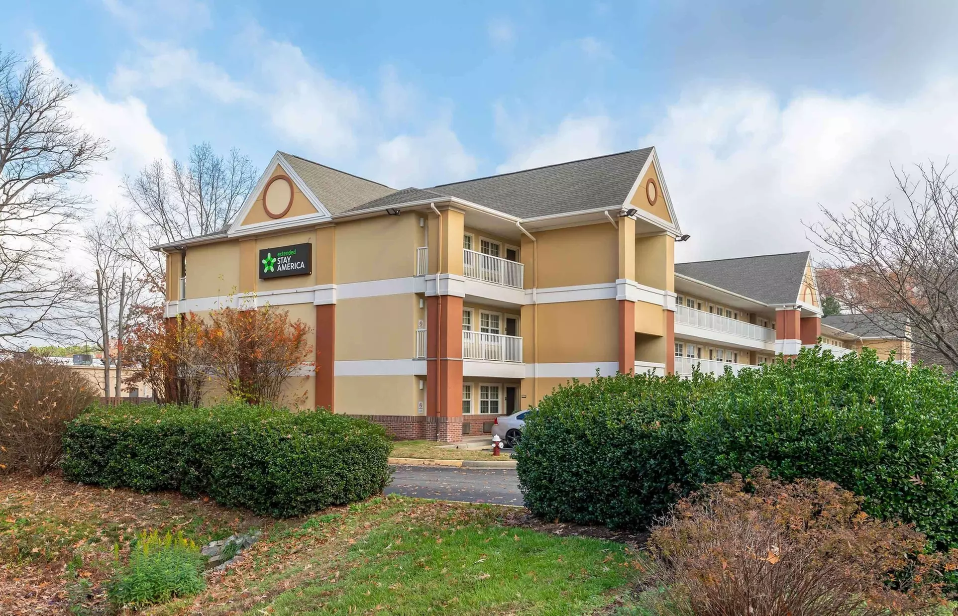Extended Stay America Select Suites Newport News Oyster Pt - Primary Image
