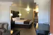 Texas Inn & Suites - Second Medium