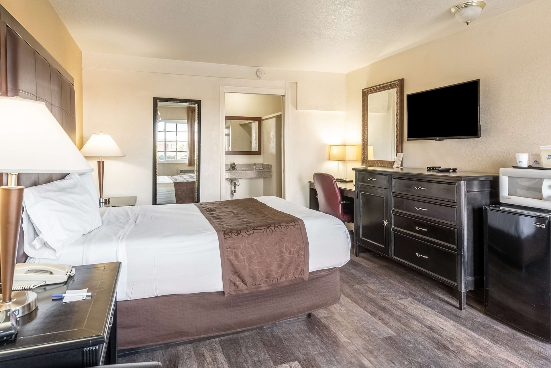 Americas Best Value Inn & Suites Flagstaff
