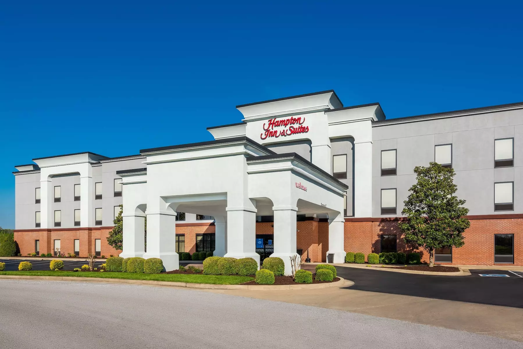 Hampton Inn & Suites Hopkinsville - Primary Image