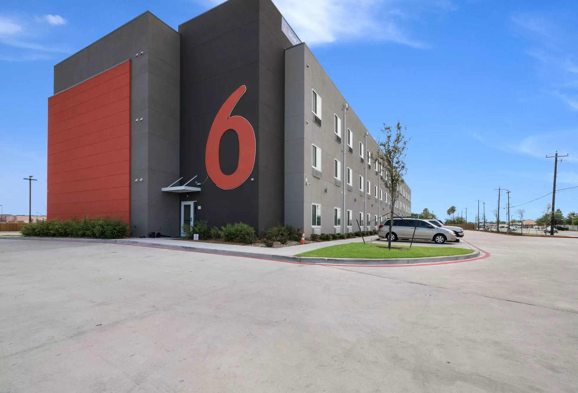 Motel 6 Corpus Christi, TX - Primary Image