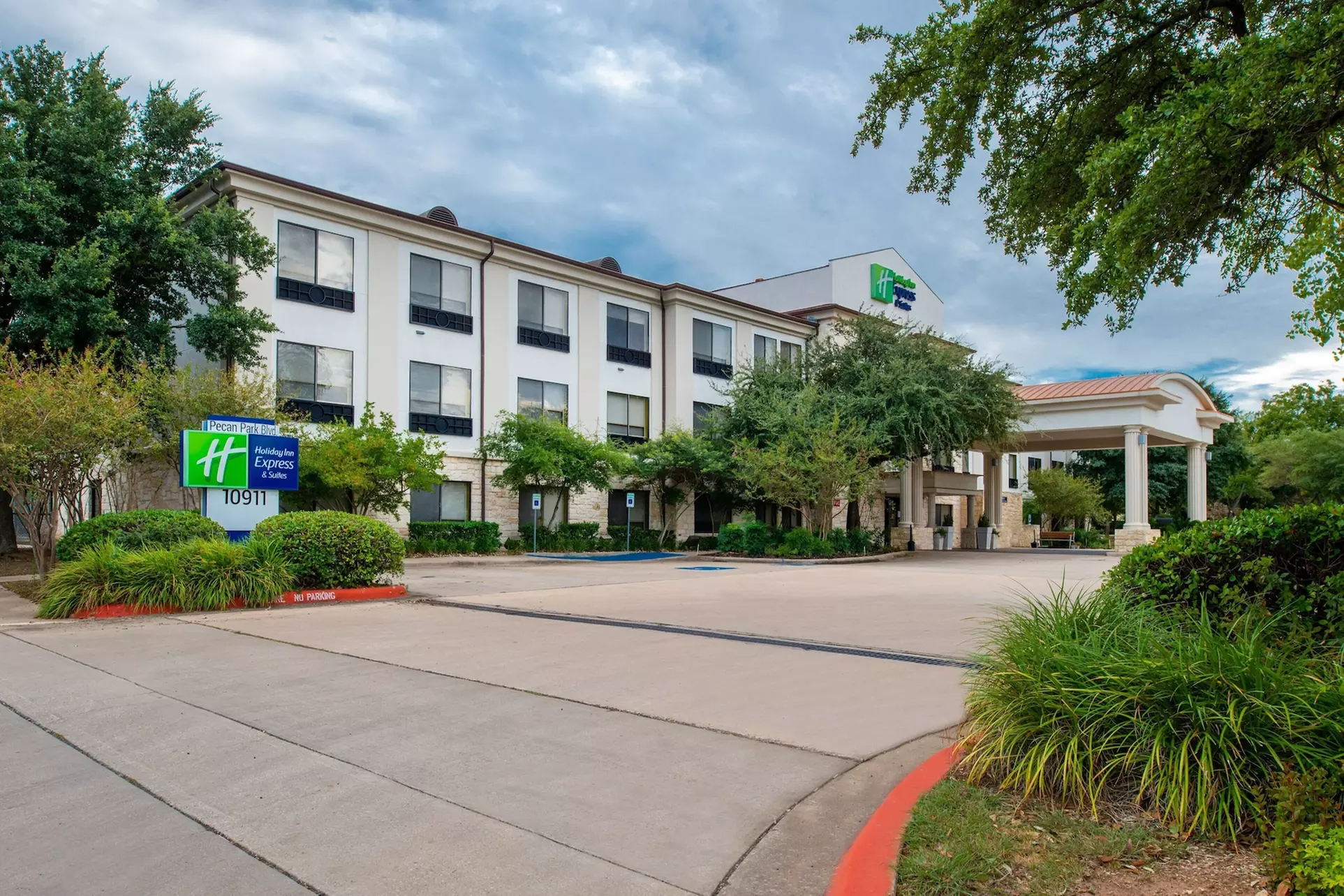Holiday Inn Express & Suites Austin NW - Lakeline by IHG - Primary Image