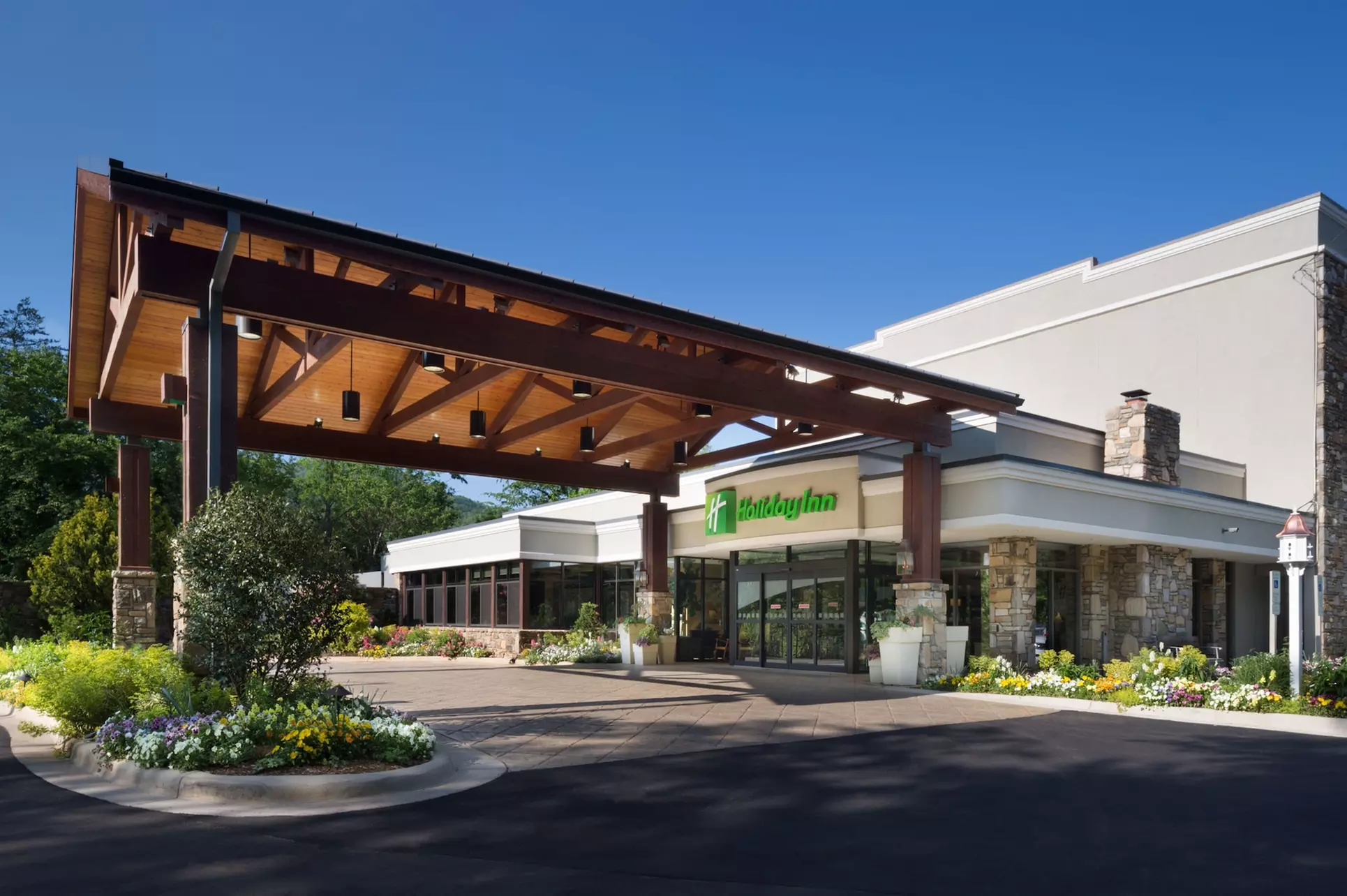 Holiday Inn Asheville East-Blue Ridge PKWY by IHG - Primary Image