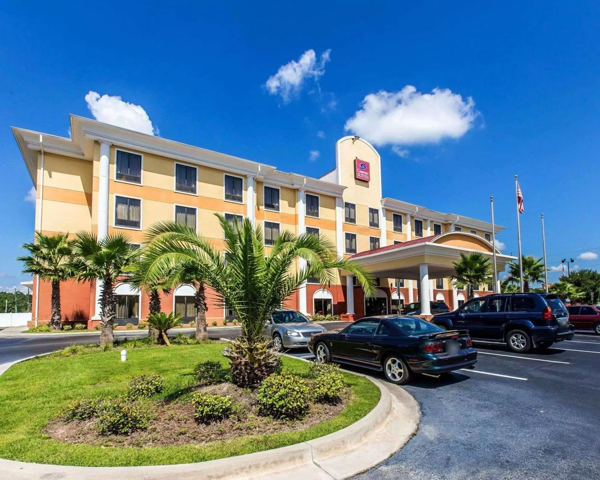 Comfort Suites Waycross - Primary Image