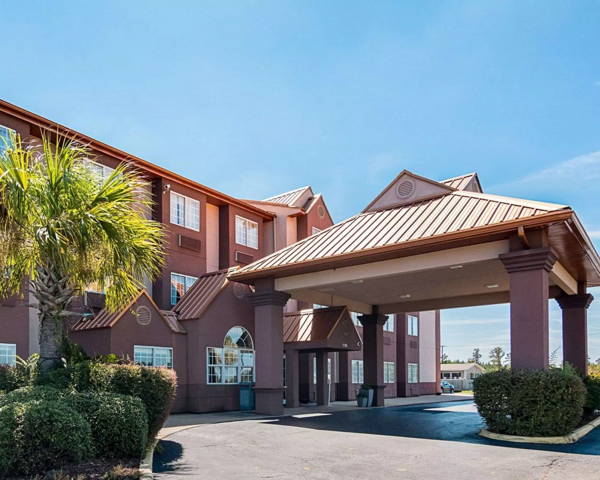 Econo Lodge Inn & Suites Natchitoches - Primary Image