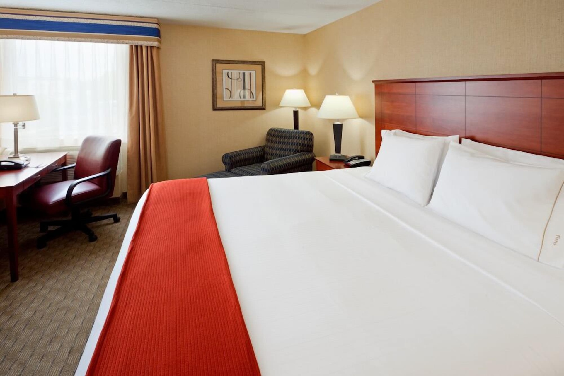 Holiday Inn Express Ramsey-Mahwah by IHG