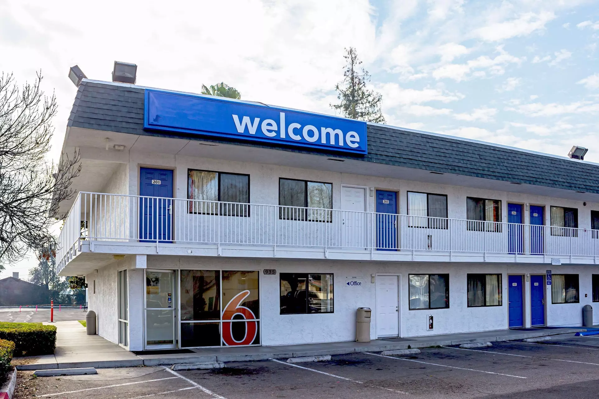 Motel 6 Porterville, CA - Primary Image