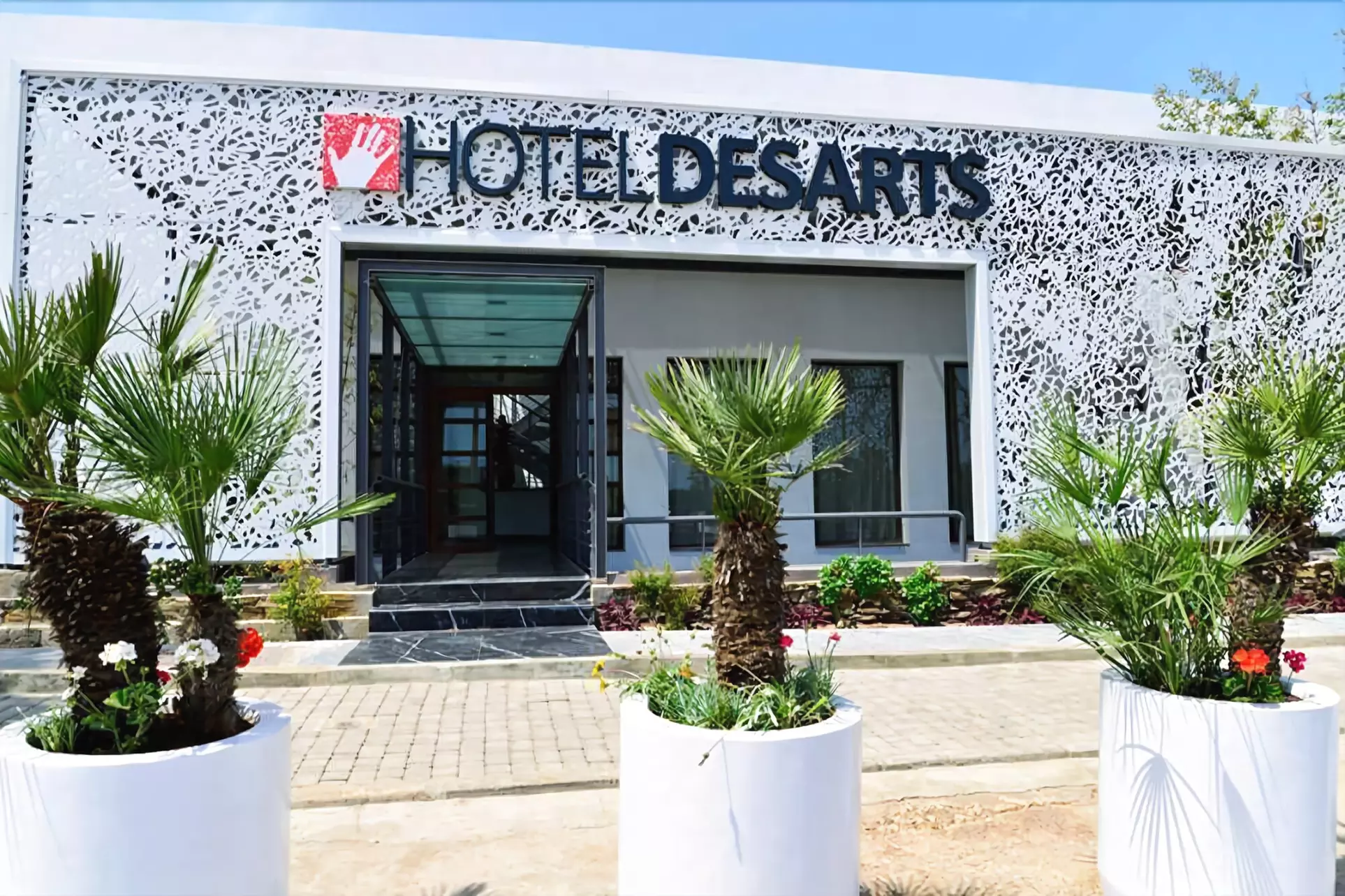 Hotel des Arts Resort & Spa - Primary Image