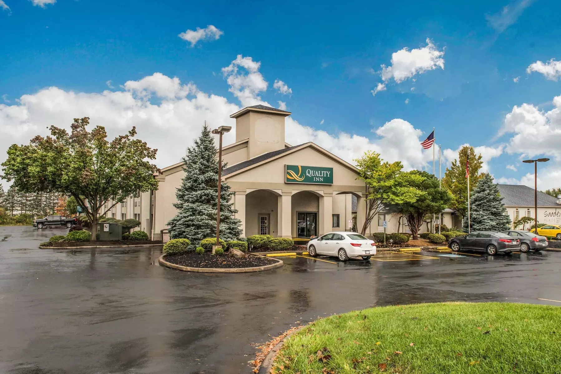 Quality Inn Austintown - Youngstown West - Primary Image
