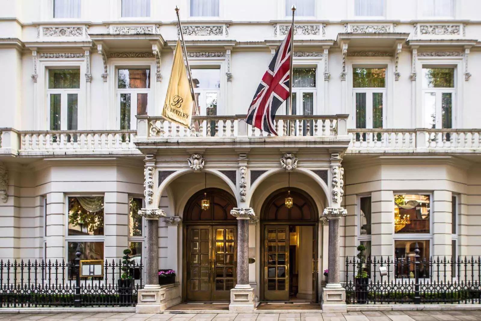 The Bentley London - Primary Image