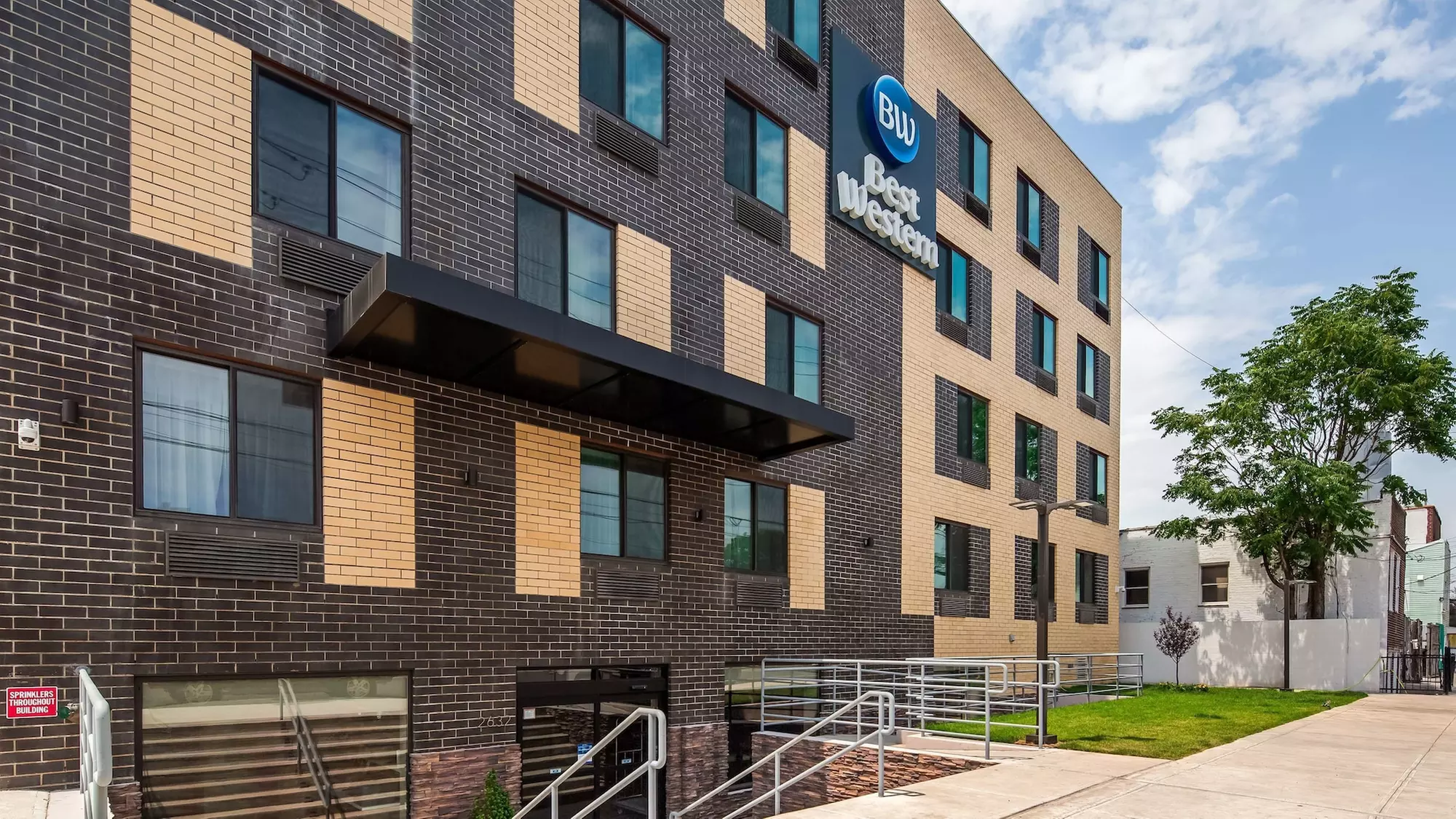 Best Western Brooklyn-Coney Island Inn - Primary Image
