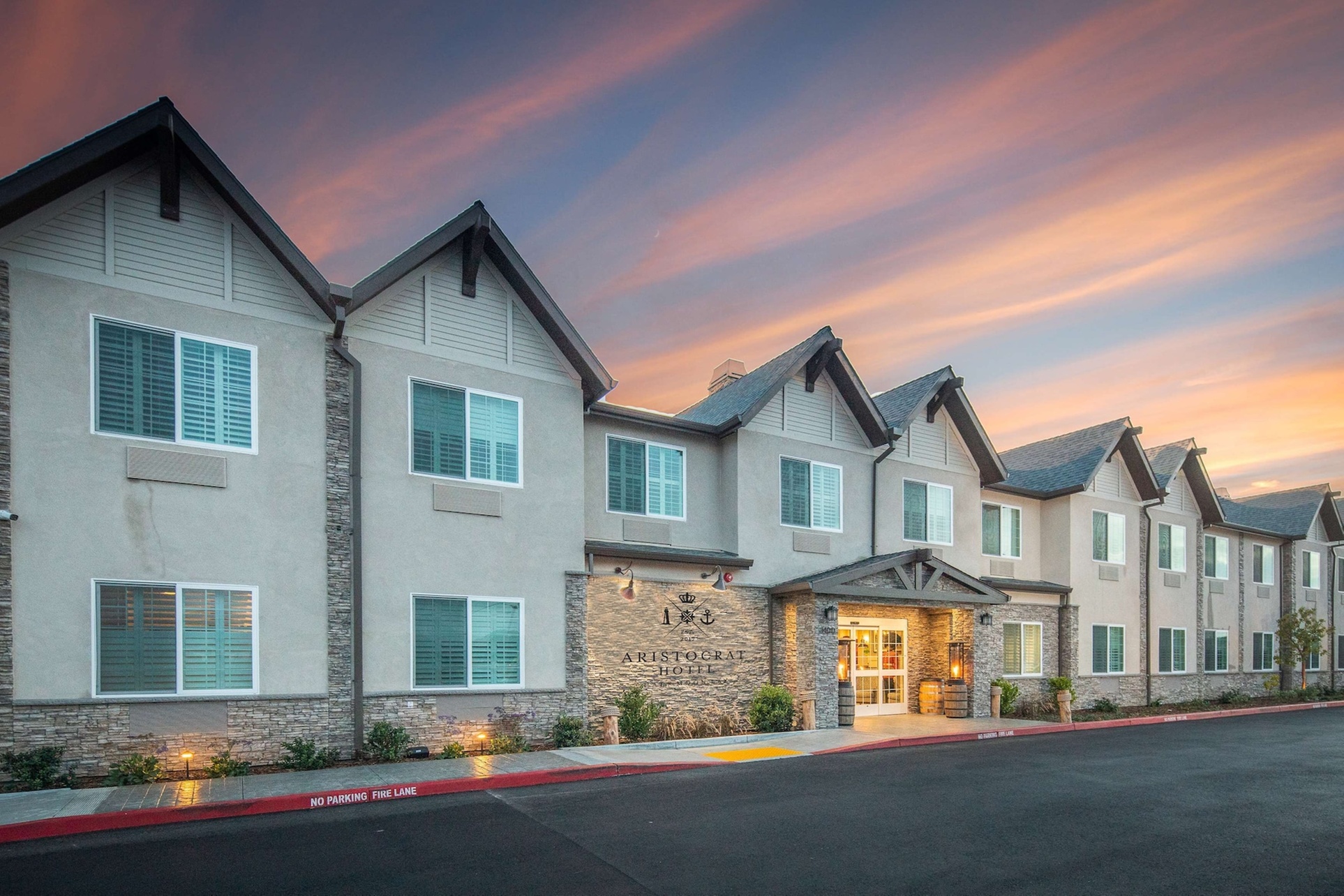 Aristocrat Hotel, BW Signature Collection - Primary Image