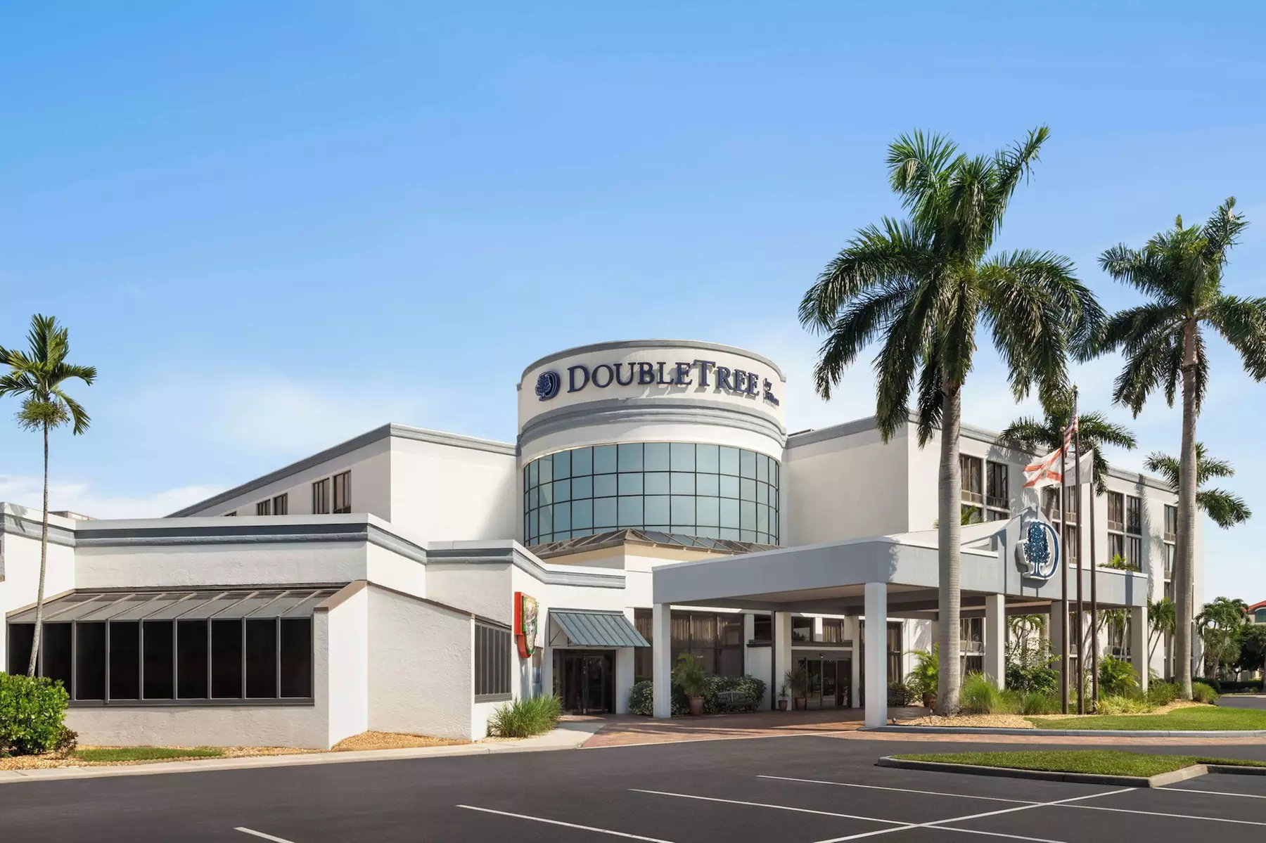 Doubletree by Hilton Fort Myers at Bell Tower Shops - Primary Image