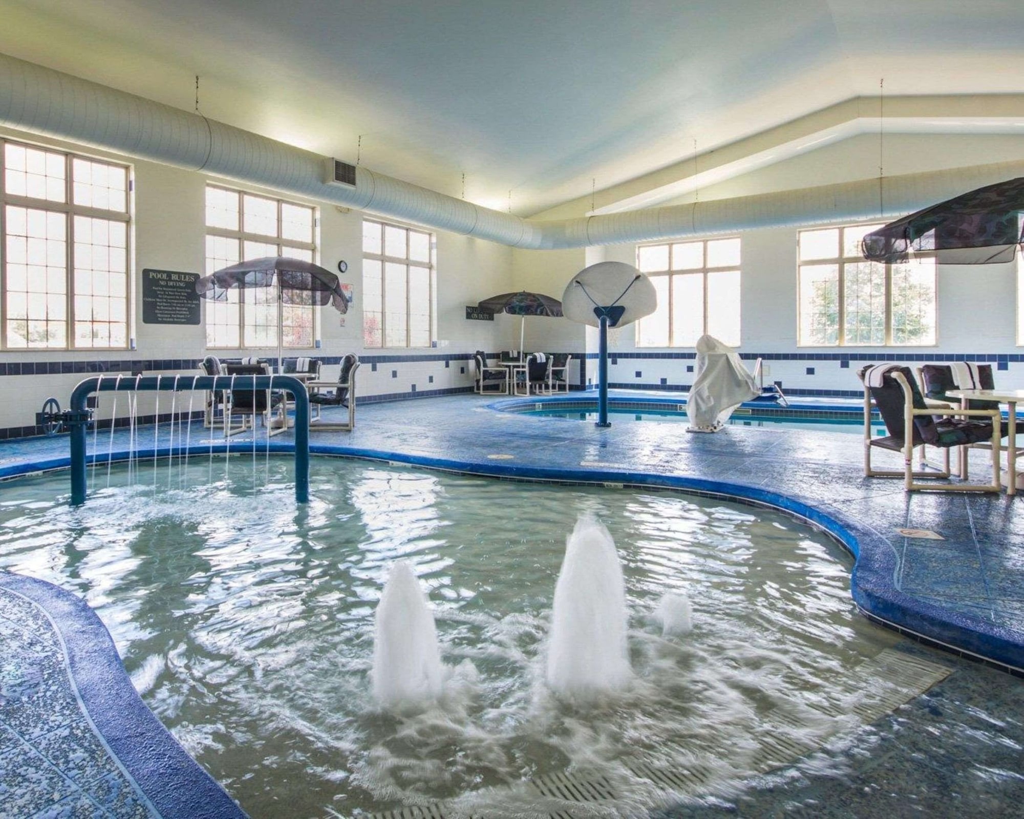 Comfort Inn & Suites Madison North