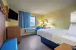Days Inn & Suites by Wyndham Waterloo - Second Medium