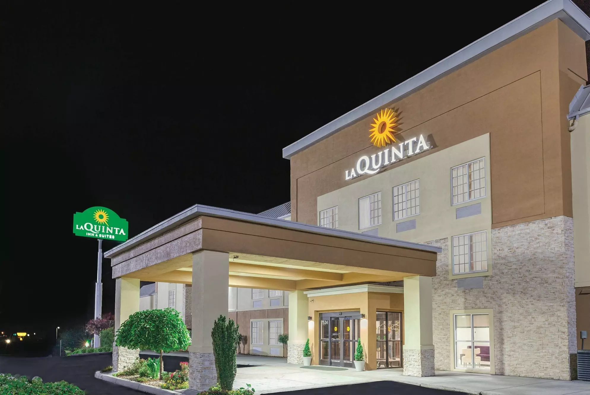 La Quinta Inn & Suites by Wyndham Knoxville North I-75 - Primary Image